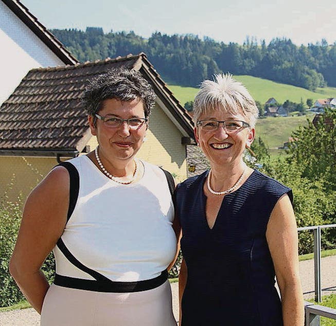 Maria Peter (links) und Rita Manser freuen sich auf neue Aufgaben. (Bild: Katja Blöchlinger)