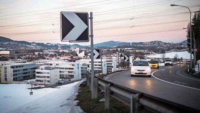 Auf der Appenzeller Strasse zwischen St. Gallen-Winkeln und Herisau sind täglich 1 (Bild: Benjamin Manser (25. Februar 2015))