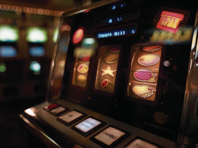 Eine Ostschweizerin hat im Casino St. Gallen 125 000 Franken an einem «Super Cherry»-Automaten gewonnen. (Bild: PD)