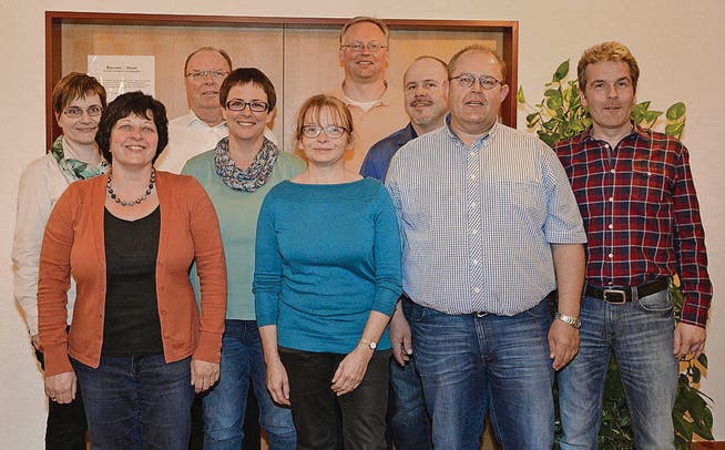 Der Kirchenverwaltungsrat sowie das Team der Seelsorgeeinheit Bazenheid-Gähwil-Kirchberg. (Bild: Beat Lanzendorfer)
