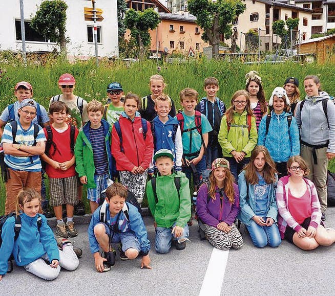 St. Peterzeller Schulkinder reisten nach Tarasp ins Klassenlager. (Bild: pd)
