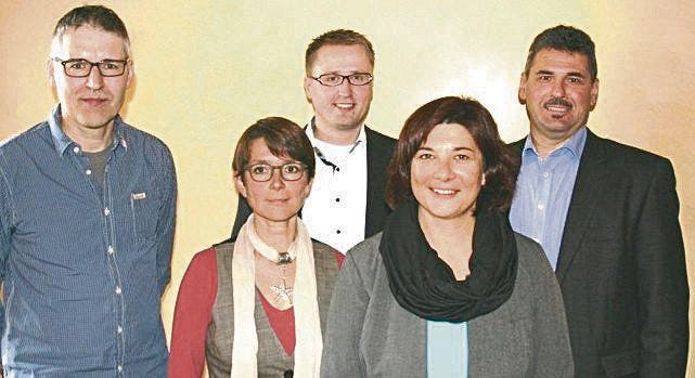 Hansheiri Keller, SP; Petra Kohler, SP; Pius Bürge, CVP; Gaby Buscetto, CVP, sowie Markus Egli, CVP (von links). (Bild: pd)