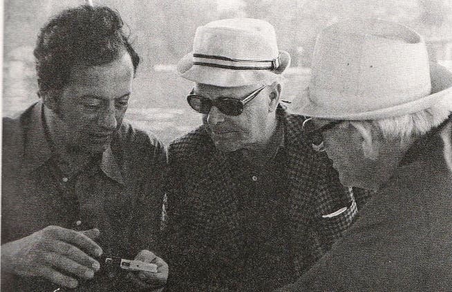 Hans Eisenring (v. l.) mit Claudio Caroni, FFA-Besitzer, und Otto Wichser, SBB-Direktionspräsident, ca. 1966. (Bild: zVg)