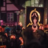 WEINFELDEN: Fest der Lichter, Lieder und Treffen