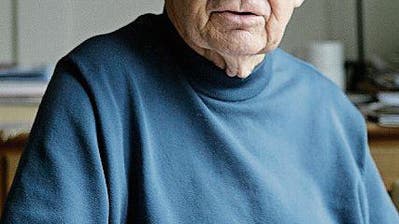 tonspolizei wollte die Frau am Abend des Dart | In rund 123 Stunden Spielzeit erreichte Patrick Zwahlen eine Million Punkte. muss ich erst kennenlernen.. Ja zu einer Spital-PUK - rro