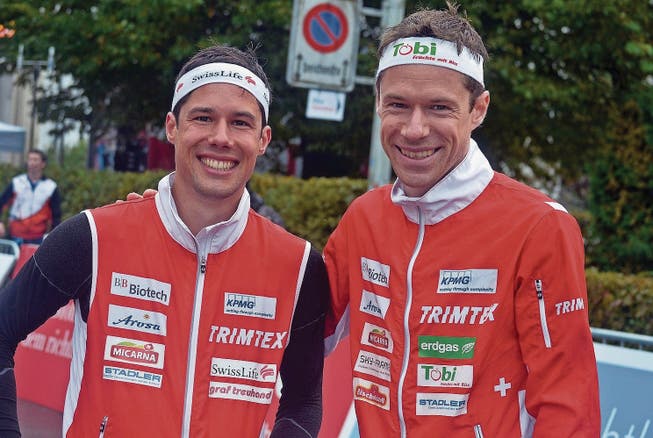 Martin Hubmann und sein älterer Bruder Daniel am Weltcupfinal in Aarau. (Bild: Urs Huwyler)