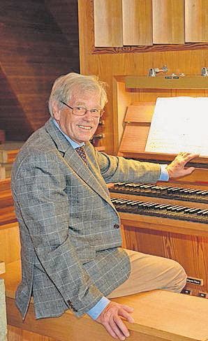Dirigent Markus Bauer ist auch langjähriger Organist. (Bild: pd)