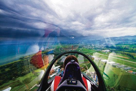 Zwischen Himmel und Erde: Mit dem Segelflugzeug lautlos dahingleiten. (Bilder: Stefan Beusch)