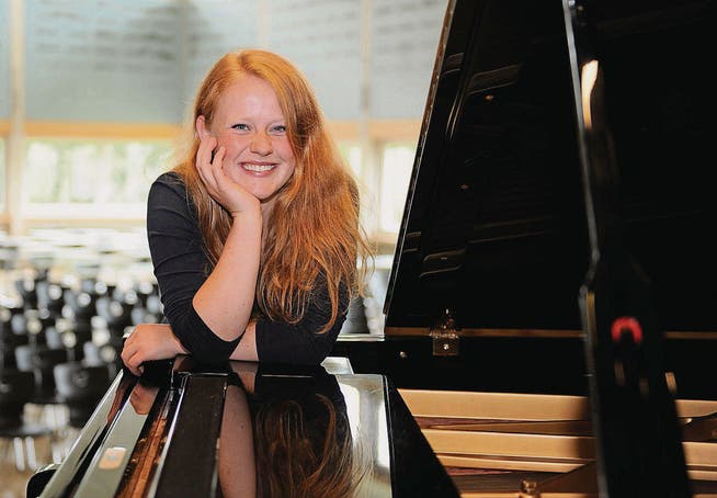 Viviane Sonderegger aus Speicher begann im Alter von neun Jahren Klavier zu spielen &ndash; vor sieben Jahren kam das Schlagzeug dazu. (Bild: mge)