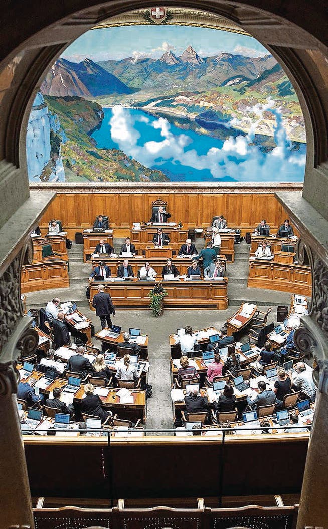 Das Parlament lässt den Bundesrat immer wieder auflaufen. (Bild: ky/Peter Schneider)