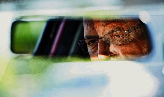 Der St. Galler Verkehrspsychologe Martin Keller muss auch ältere Menschen bezüglich Fahrtüchtigkeit testen. (Bild: ky/ Ennio Leanza)