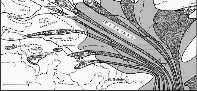 Der abschmelzende Rheingletscher (dunkel getönt) mit vermuteten Mittelmoränen, die wie auf Förderbändern Gestein aus den Alpen in den heutigen Bodenseeraum transportierten. (Bild: PD)