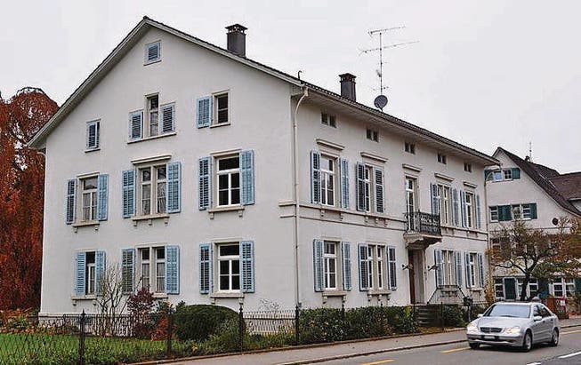 Im Gespräch als künftiger Standort der Gemeindeverwaltung: Haus Zur Rose an der Hauptstrasse in Hauptwil. (Bild: Georg Stelzner)