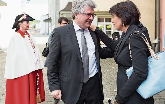Bald-Ständeratspräsident Ivo Bischofberger mit Bundesrätin Doris Leuthard. (Bild: Gian Ehrenzeller)