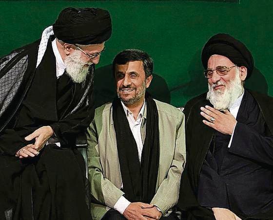 Die Mullahs zügeln den Ehrgeiz von Präsident Ahmadinejad (Mitte). (Bild: ap)