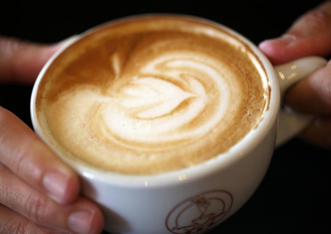 Jeder St.Galler trinkt täglich am Arbeitsplatz und unterwegs 2,28 Tassen Kaffee. (Bild: Keystone)