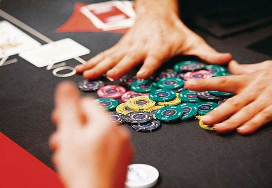 Alles nur Glückssache? An Pokerturnieren scheiden sich die Geister. (Bild: ky/Steffen Schmidt)