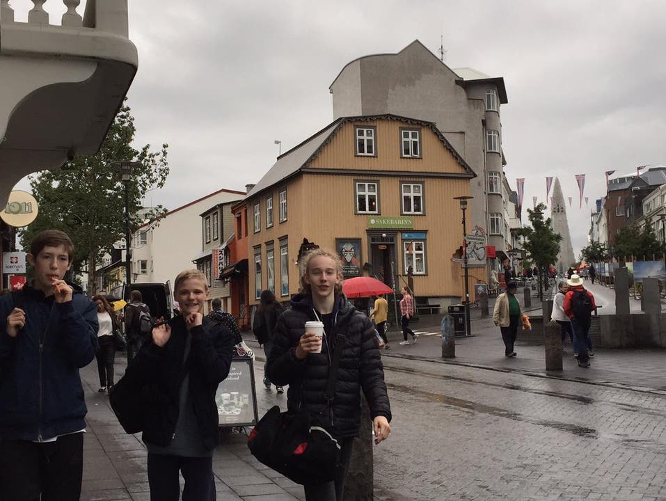 Junge Isländer in der Stadt. (Bild: Marion Loher)