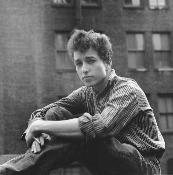 Noch ein Stück weiter zurück liegt dieses Bild von Dylan. Wann genau es in New York entstanden war, ist unklar. (Bild: Keystone)
