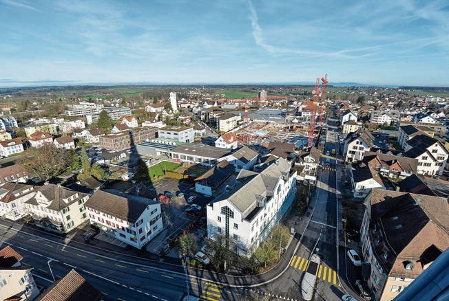 Amriswil vom Kirchturm aus gesehen: In den nächsten Jahrzehnten dürfte sich das Gesicht der Stadt markant verändern. (Bild: Donato Caspari)