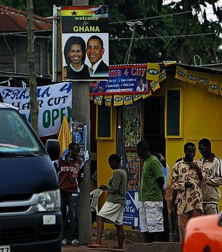 Willkommensgruss für die Obamas 2009 in Accra in Ghana. (Bild: ap/Rebecca Blackwell)