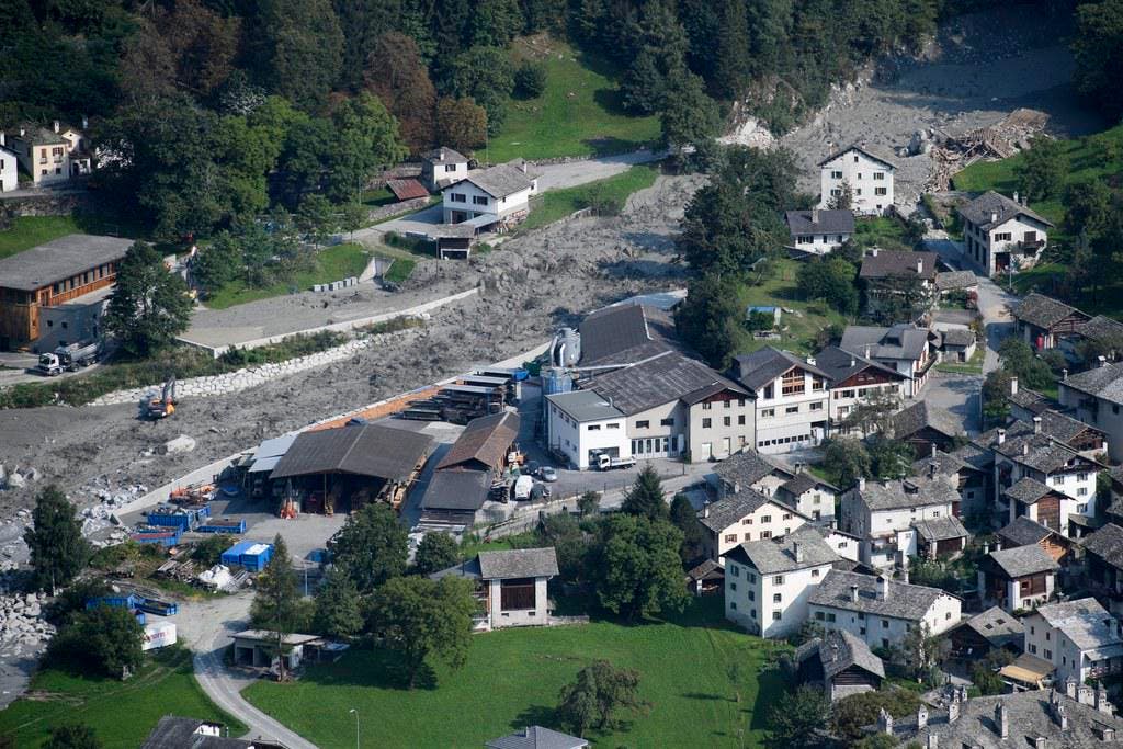 Mudslide after another eruption in Bondo, South Switzerland (Bild: GIAN EHRENZELLER (EPA KEYSTONE))