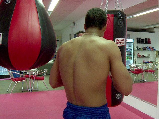 Carlos beim Kampfsporttraining. (Bild: Keystone/Archiv)