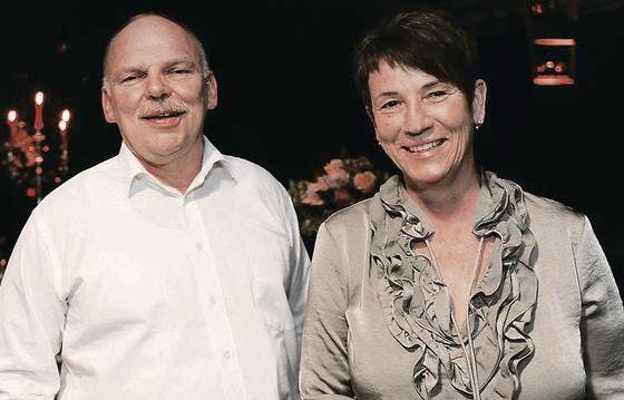 Laienschauspieler und Gemeinderat Franz Meier mit Ehefrau Maja. (Bild: Nana do Carmo / TZ)