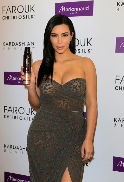 Auch Haarprodukte tragen Kim Kardashians Namen. (Bild: Keystone)