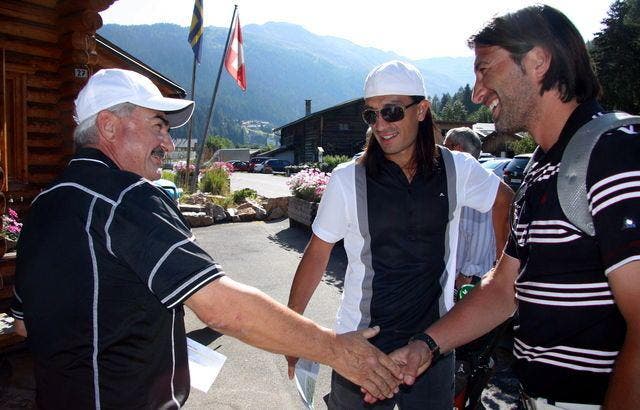 Benefiz Golfturnier In Davos Yakin Verdaut Das 0 4 An Benefiz Golfturnier