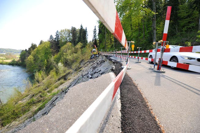Die Haldenstrasse zwischen Schönenberg und Halden drohte wegen eines Erdrutschs abzurutschen. (Bild: Donato Caspari)