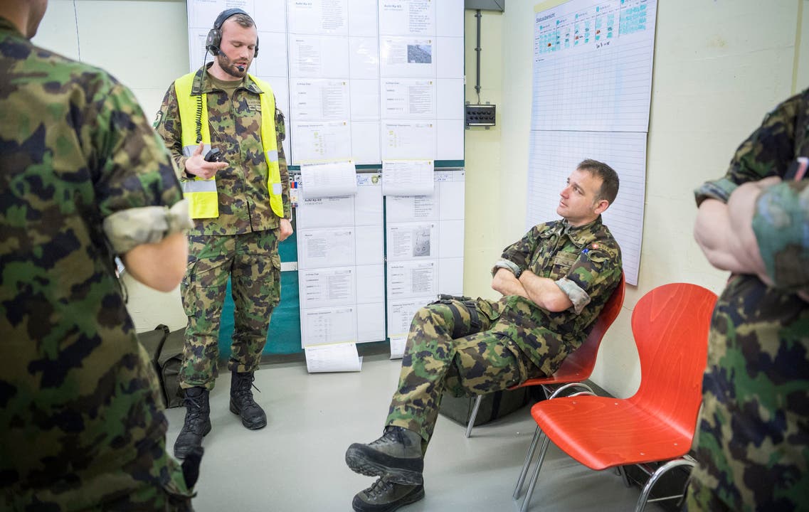 Volltruppenübung Trium der Schweizer Armee Seerücken (Bild: Andrea Stalder)