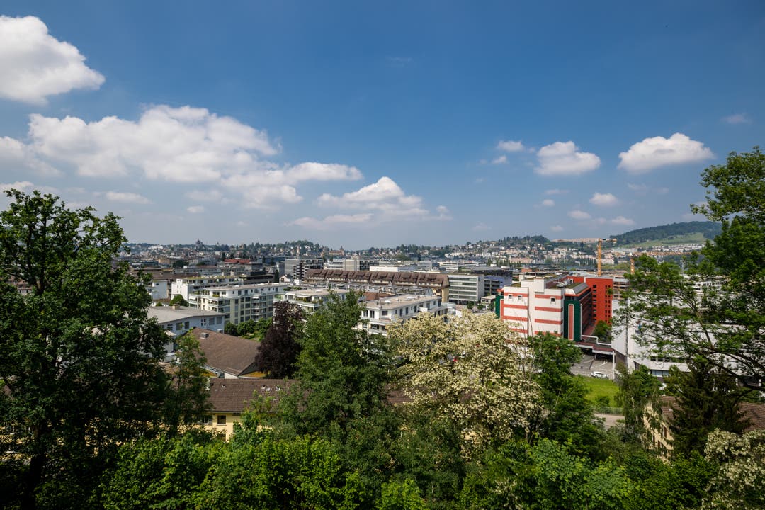 Aussicht auf die Stadt vom Freihof aus. (Bild: Philipp Schmidli (Luzern, 18. Mai 2018))