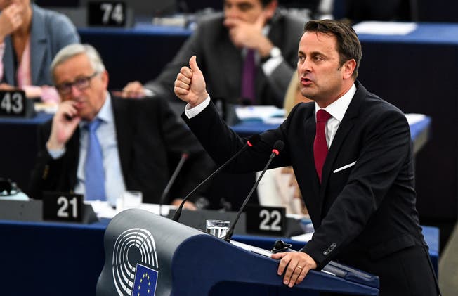 Luxemburgs Premier Xavier Bettel bei seiner Rede im EU-Parlament in Strassburg. (Bild: Patrick Seeger/EPA/Keystone (Strassburg, 30. Mai 2018))