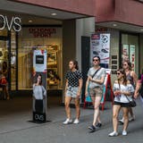 Zu wenig Kunden: Nun stehen die OVS-Läden vor Liquidationsverkäufen. (Bild: Philipp Schmidli)