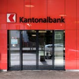 Eine Filiale der Basellandschaftlichen Kantonalbank.Bild: Georgios Kefalas/Keystone (Pratteln, 31. Mai 2017)