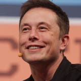 Elon Musk an einer Veranstaltung in Austin, Texas. (Bild: Jack Plunkett/AP, 9. März 2013)