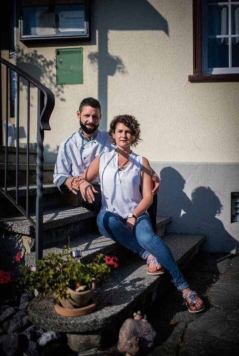 Sindy Berger und Andy Pöhler haben zig Ideen für den «Hirschen» in Wittenbach. Vor allem wollen sie «präsent sein» im Restaurant und im Dorf. (Bild: Benjamin Manser)
