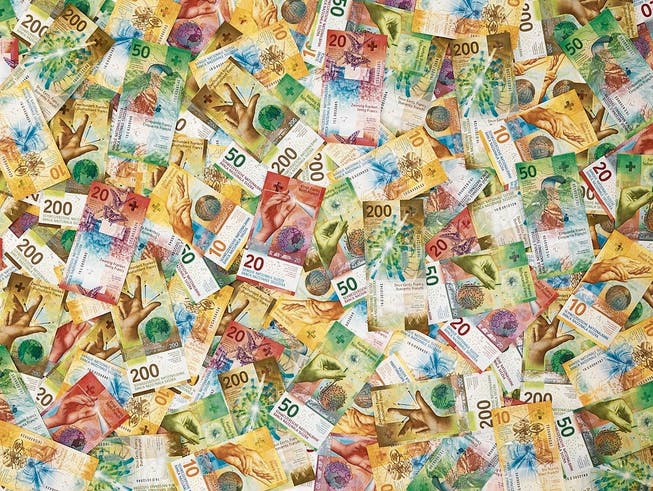Neue Schweizer Banknoten mit Farben von Bühler. (Bild: PD)