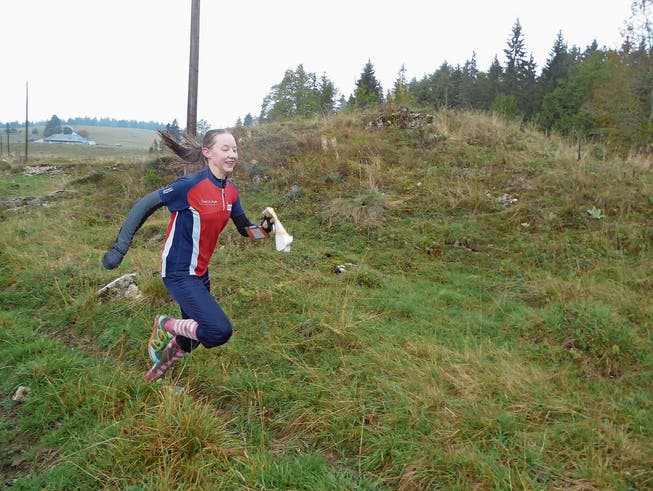 Die Schattdorferin Mirjam Würsten läuft einmal mehr auf das Podest, diesmal in der Langdistanz. Bild: PD (27. Oktober 2016)