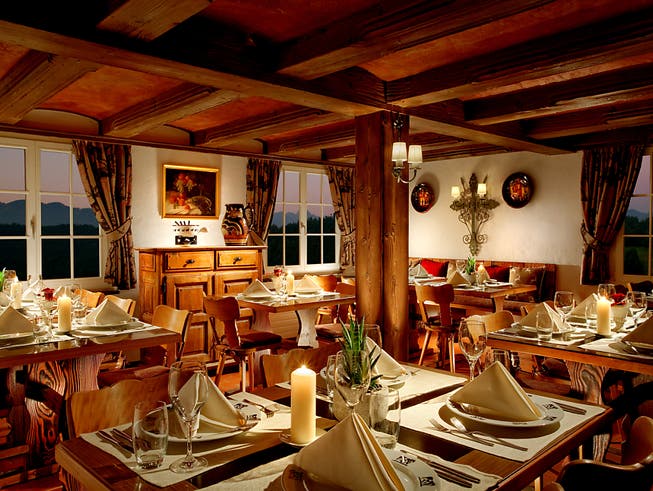 Neue Preise ab 2018: Gruppenreisende müssen im Restaurant Taverne auf dem Bürgenstock tiefer in die Tasche greifen. (Bild: Bürgenstock Hotels AG)