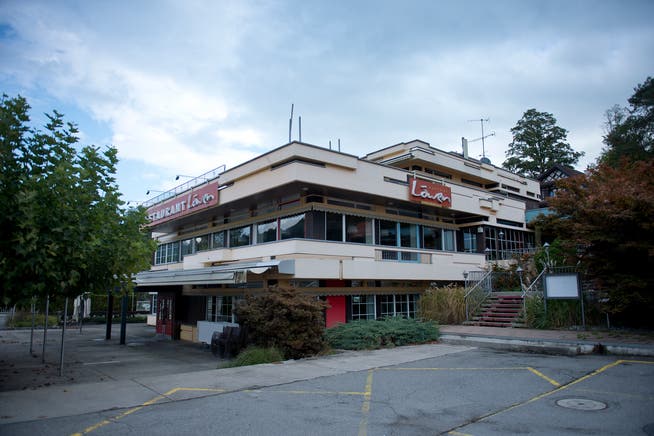 Das Restaurant Löwen in Sihlbrugg ist geschlossen und wurde verkauft. (Bild: Maria Schmid (14, September 2018))