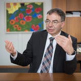 Als Verwaltungsratspräsident der Jungfraubahn Holding in Erklärungsnot: HSG-Rektor Thomas Bieger. (Bild: Urs Bucher)