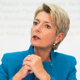 Die St. Galler Ständerätin Karin Keller-Sutter ist meistgenannte Kandidatin für die Nachfolge von FDP-Bundesrat Johann Schneider-Ammann, der per Ende Jahr zurücktritt. (Bild: Key/Anthony Anex (Bern, 17. August 2017))