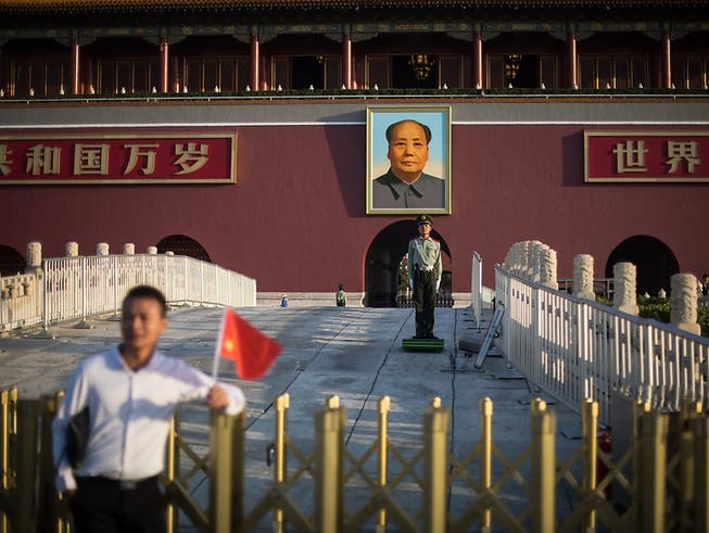 China hat am Donnerstag einen 28-jährigen verurteilten Straftäter hingerichtet. (Bild: KEYSTONE/EPA/ROMAN PILIPEY)