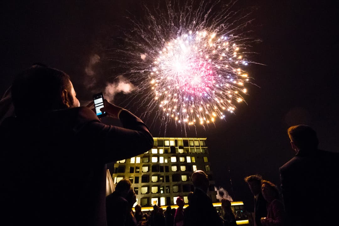 Den Gästen schien das Feuerwerk zu gefallen. (Bild: Philipp Schmidli, 28. September 2018)