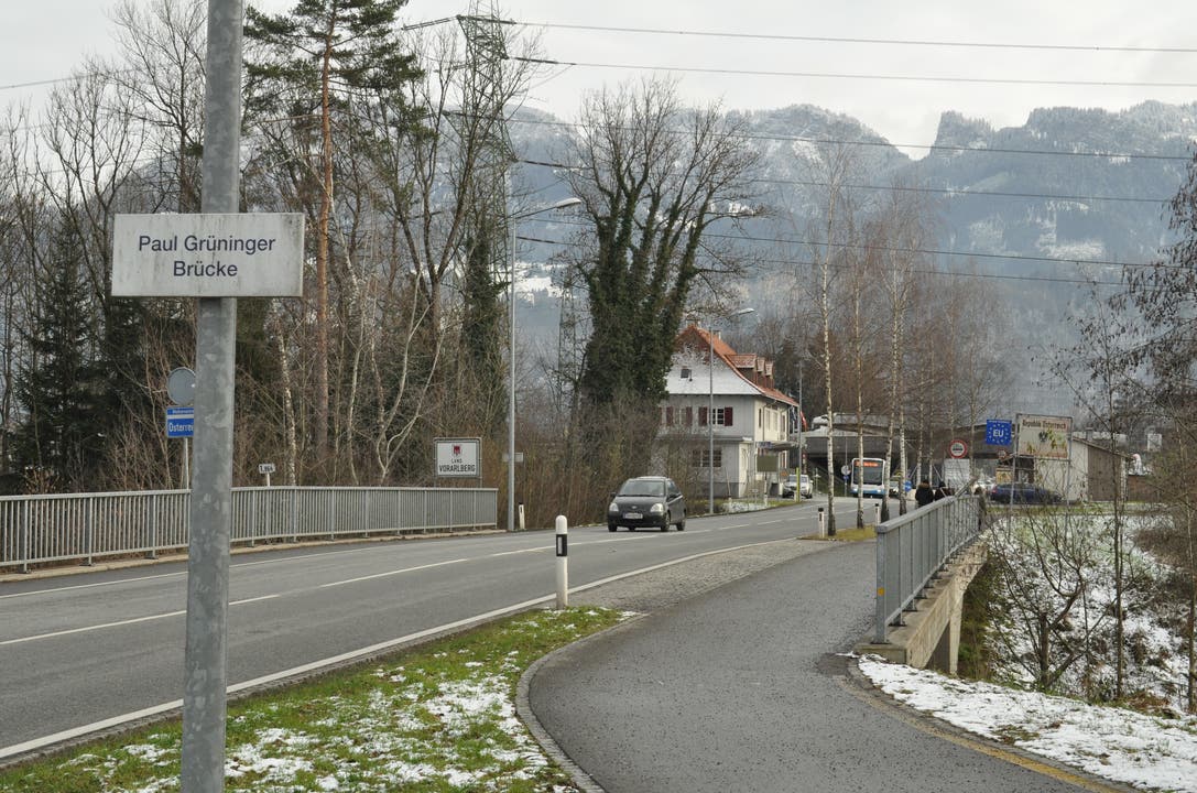 Der Weg führt über die Paul Grüninger Brücke nach Vorarlberg. (Bilder: Valentina Thurnherr)