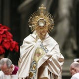 Papst Franziskus während der Messe zum Jahresende. (Bild: Giuseppe Lami/EPA (Vatikan, 31. Dezember 2018))