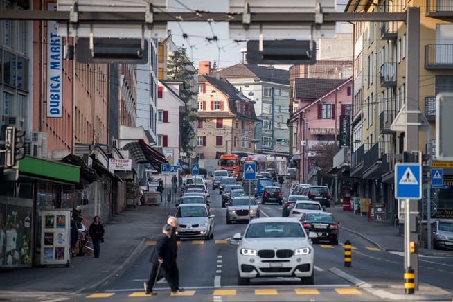 Das Ortsbild von Emmen soll sich weiterentwickeln. Hier ein Blick in die Gerliswilstrasse. (Bild: Boris Bürgisser (Emmen, 23. Januar 2019))