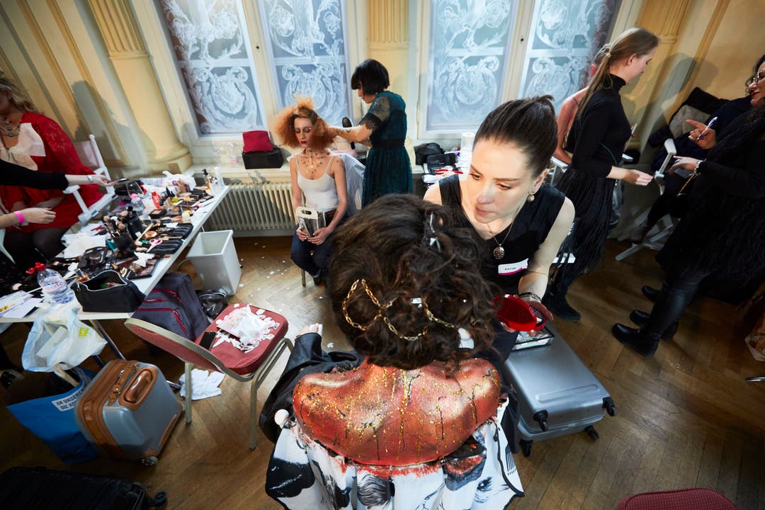 Im Hotel Schweizerhof fand am Sonntag ein Internationaler Make-up-Wettbewerb statt. (Bild: Jakob Ineichen, Luzern, 27. Januar 2019)